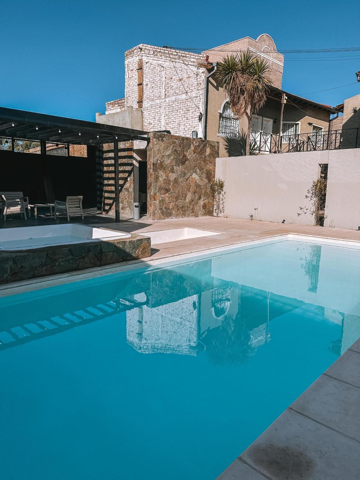 Apartamento Terrabella -dos Piscinas- Mendoza